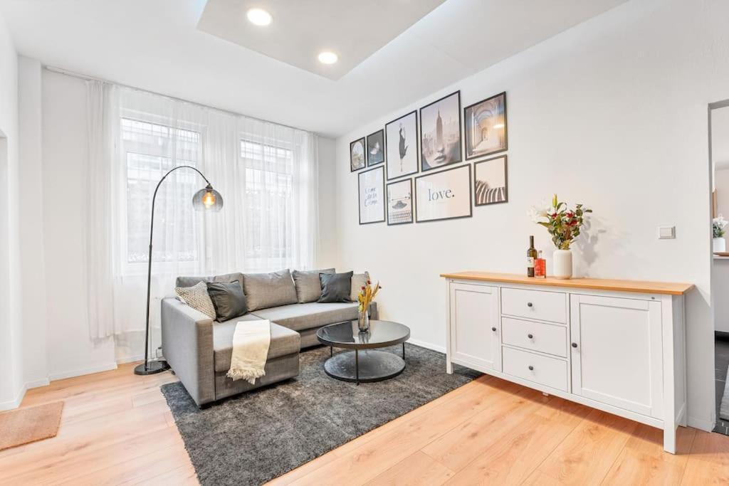 3-Zimmer-Wohnung In Леонберг Екстериор снимка