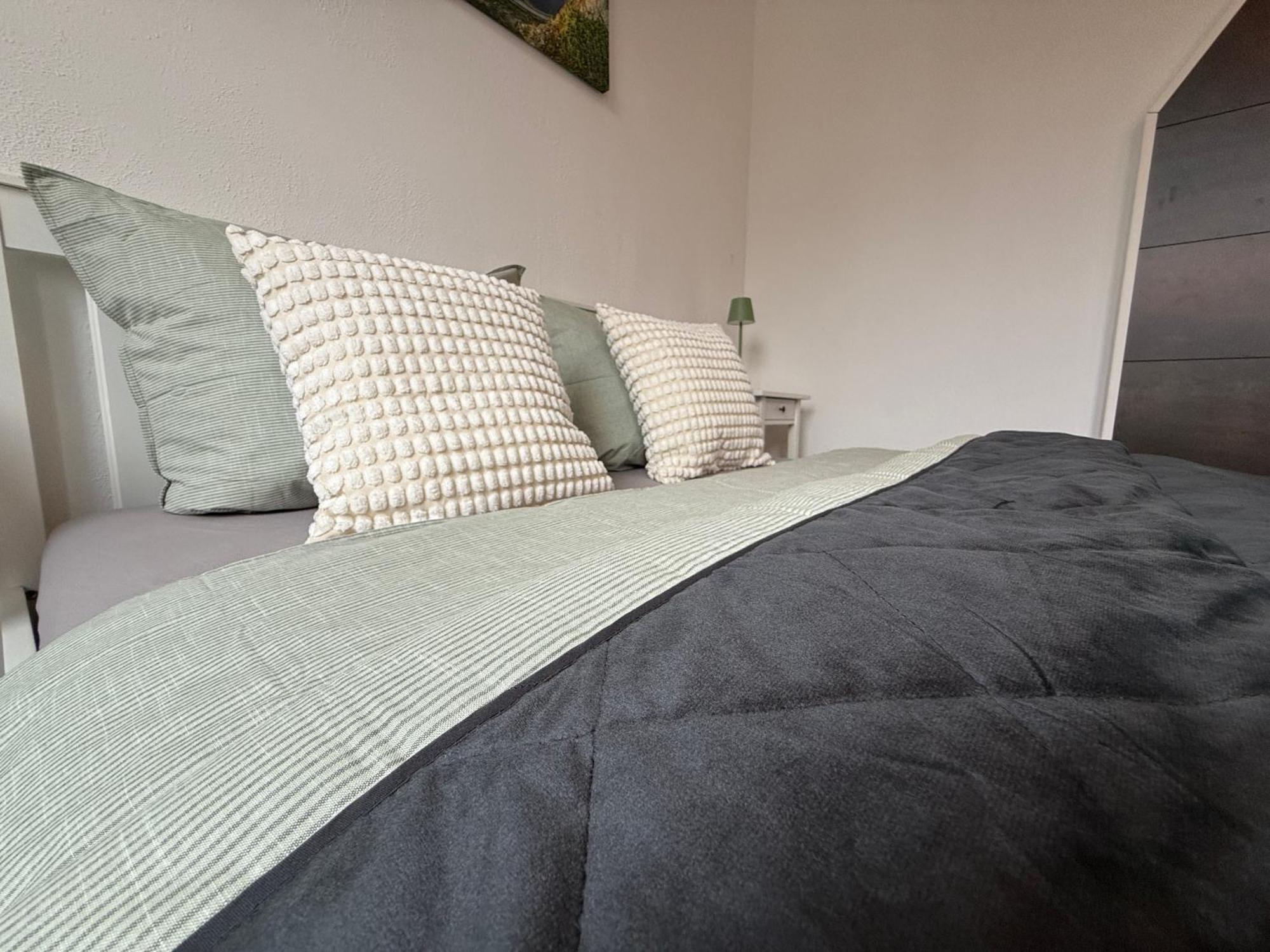 3-Zimmer-Wohnung In Леонберг Екстериор снимка